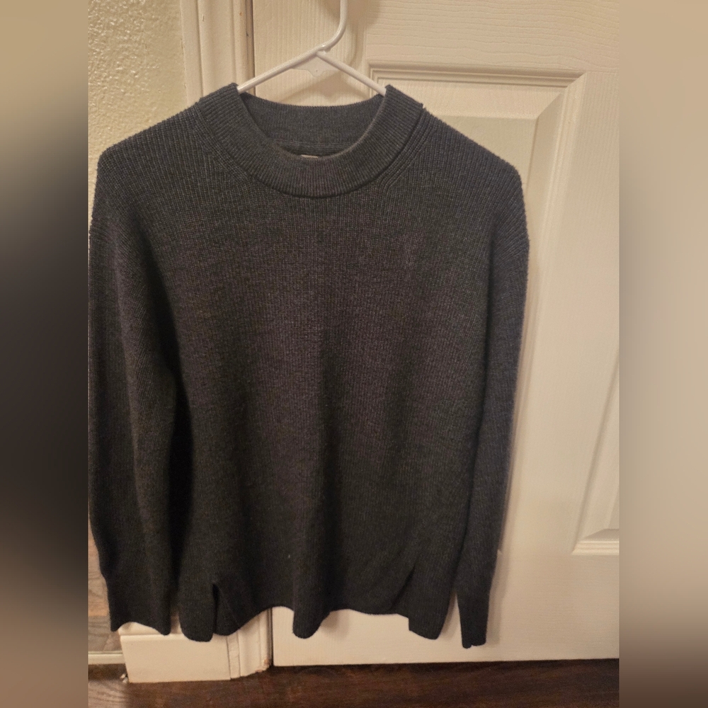 Lululemon Merino Wool-Blend Ribbed Crewneck SweaterHeathered Black